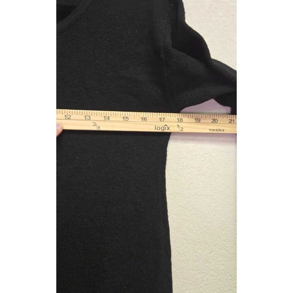 Free People Wool Black Long Sleeve Knit Tunic Floral Embroidered Henley Button P